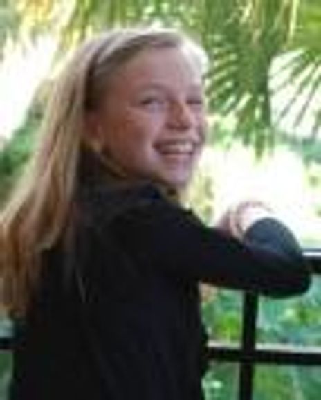 Courtney Grosbeck Headshot