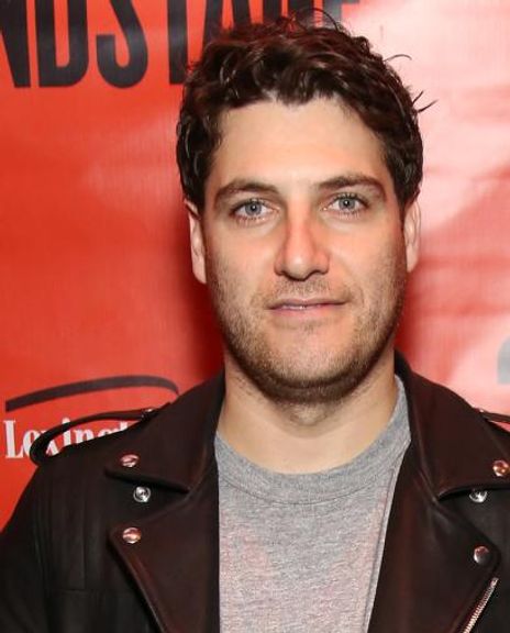 Adam Pally Headshot