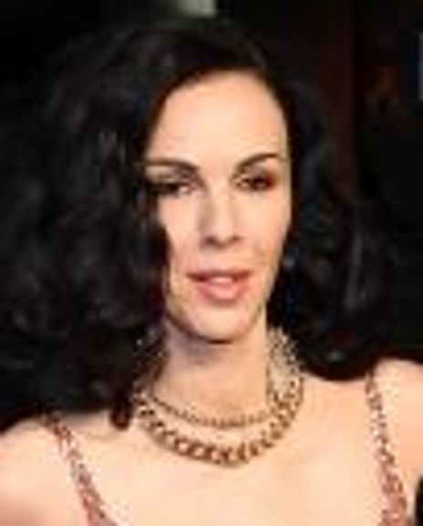 L Wren Scott Headshot