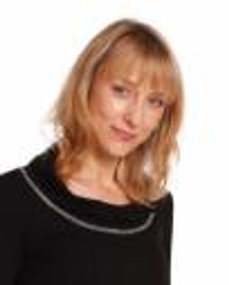 Lia Wiliams Headshot