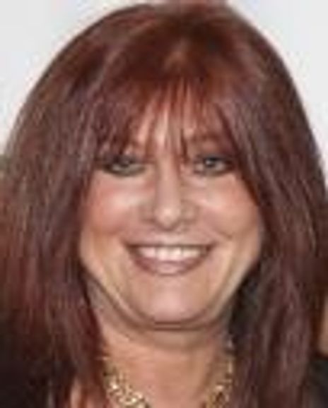 Cyd LeVin Kahn Headshot