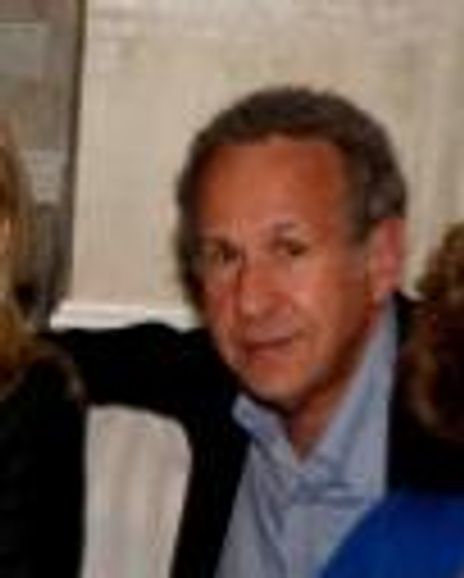 Stephen Jerome Headshot