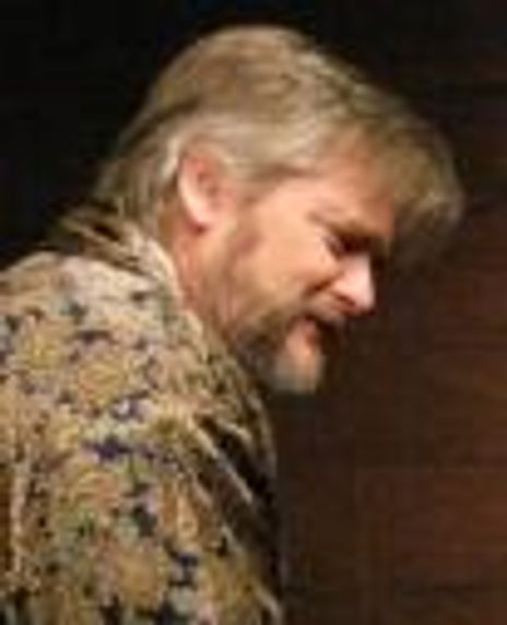 Alexa Newton Headshot