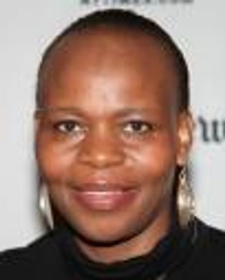 Tshidi Mayne Headshot