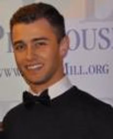 Nick Neriv Headshot