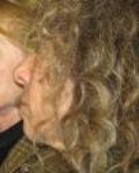 Melya Kaplan Headshot