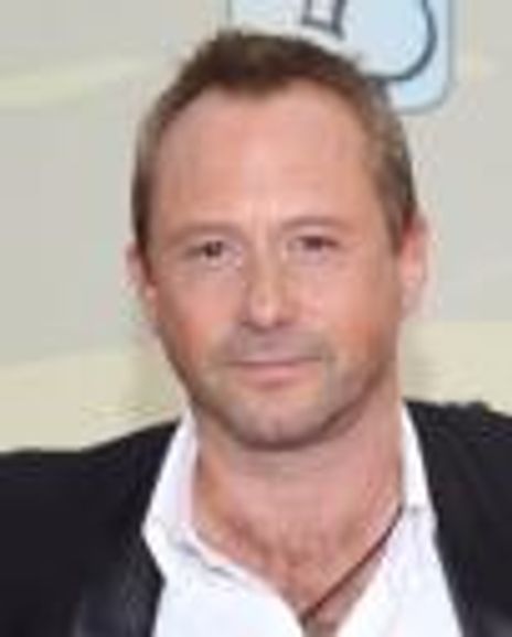 Daniel Fathers Headshot