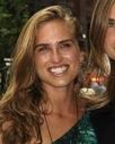 Ashley Bush Headshot