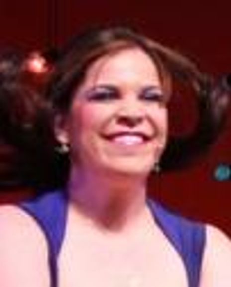 Linsday Mendez Headshot