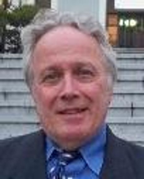 Robert Johansen Headshot