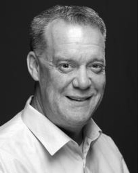 Charles Grayson Headshot