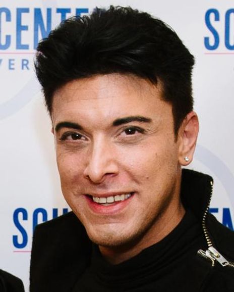 Jesse Luttrell Headshot