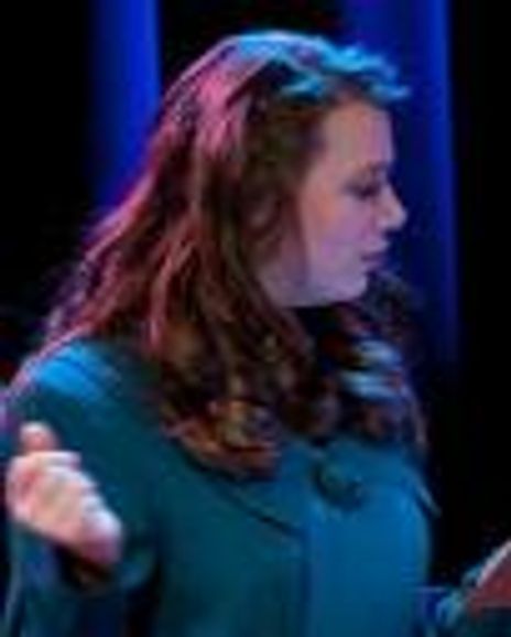 Kelsey Sherrer Headshot