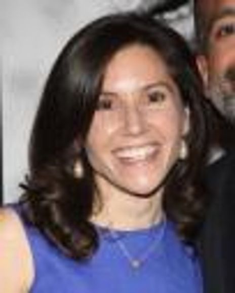 Julie Chandrasekaran Headshot