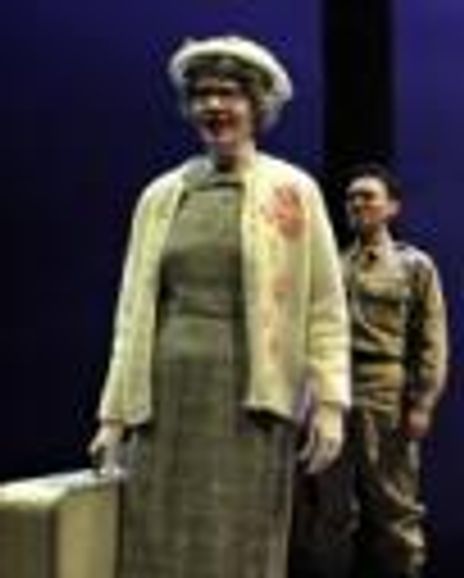 Janet Hanson Headshot