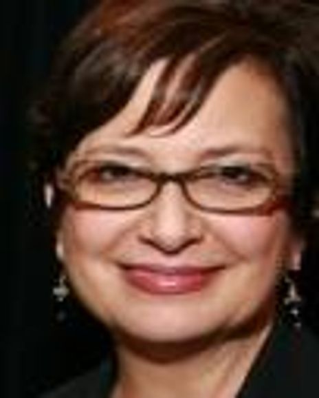 Betsyann Faiella Headshot