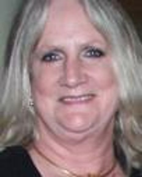 Bethany Baldwin Tesche Headshot