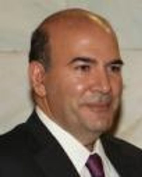 Damianos Sakas Headshot