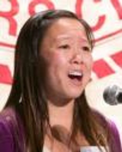 Vy Vy Tran Headshot