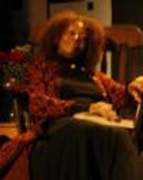 Camilla de Araujo Headshot