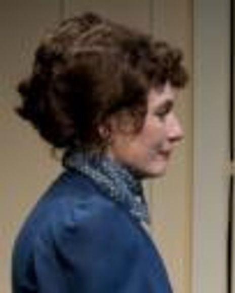 Donna Shannon Headshot