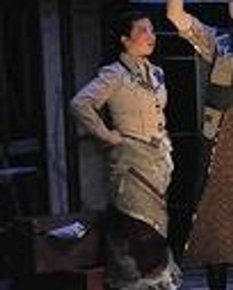 Alexis Wong Headshot