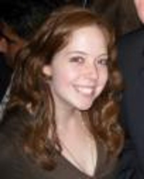 Hallie Peterson Headshot