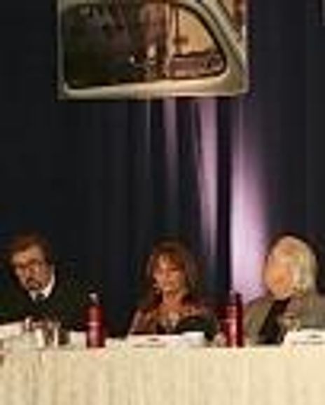 Dolly Martin Headshot