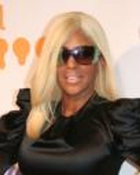 Talia Coles Headshot