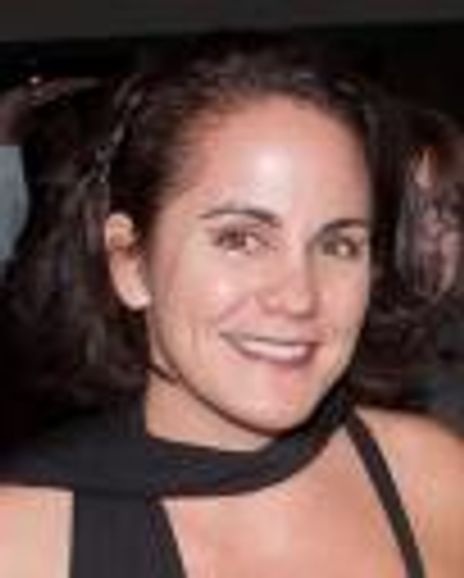 Leslie Owen Headshot