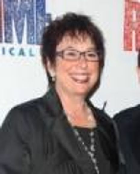 Susie Dietz Headshot