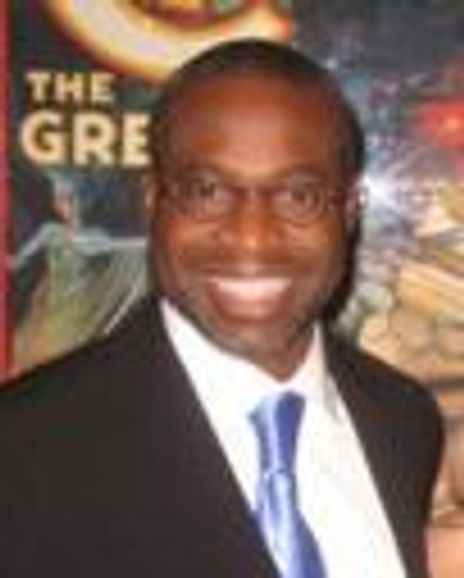 Phill Lewis Headshot