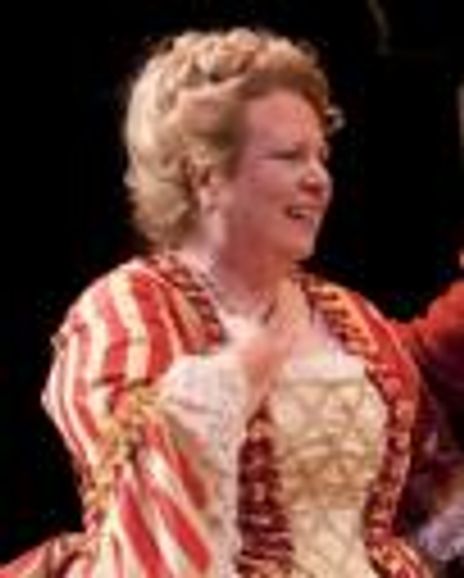 Susan Felder Headshot