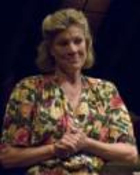 Sandra Powers Headshot