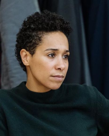 Rebecca Scroggs Headshot