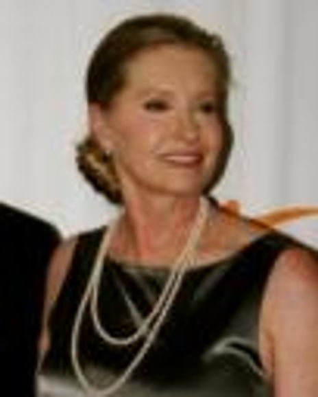 Lisa Niemi Swayze Headshot