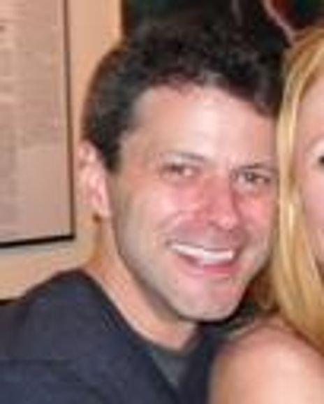 Doug MacKecknie Headshot