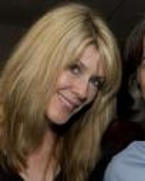 Wendy Wagner Headshot