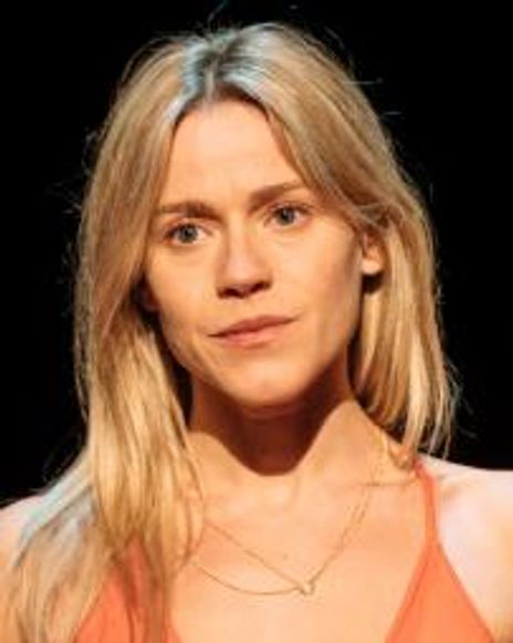 Kirsty Oswald Headshot