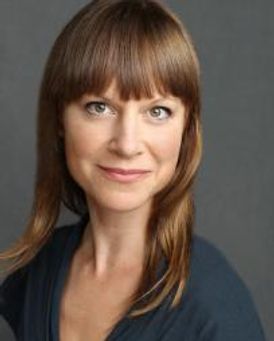 Trish Lindstrom Headshot