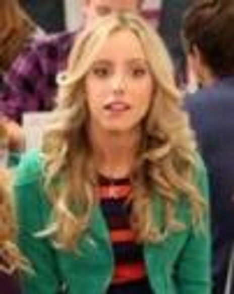 KARA PACITTO Headshot