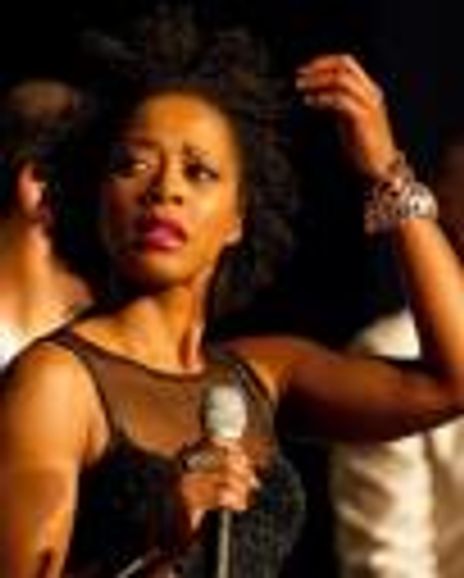 Karen LeBlanc Headshot