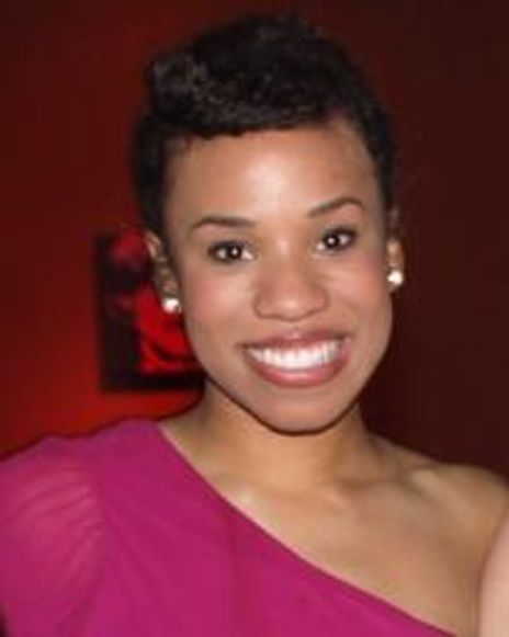 Salisha Thomas Headshot
