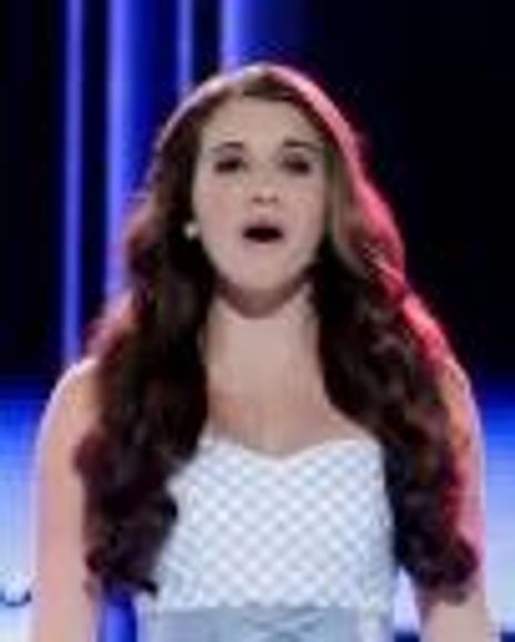 Stephanie LaRochelle Headshot