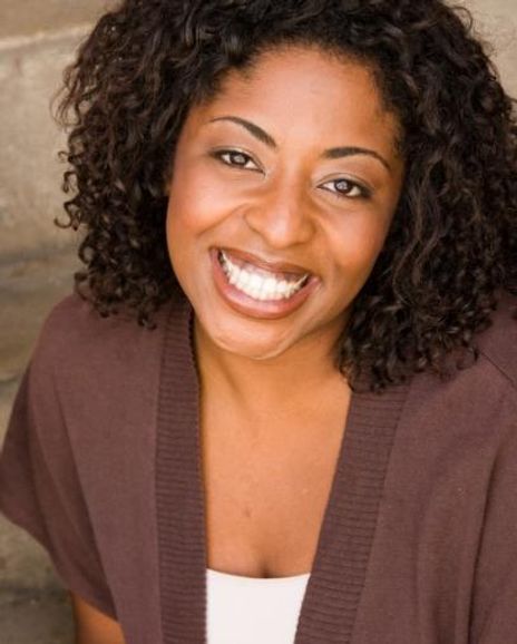 Cessalee Stovall Headshot