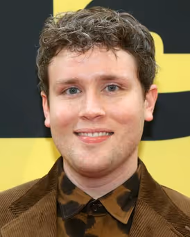 Grey Henson Headshot