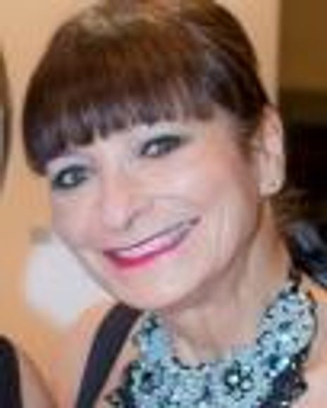 Jeanne Baker Headshot