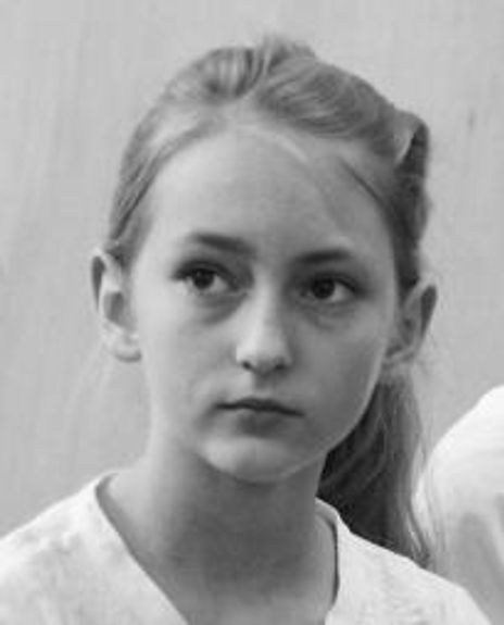 Lucy Morton  Headshot