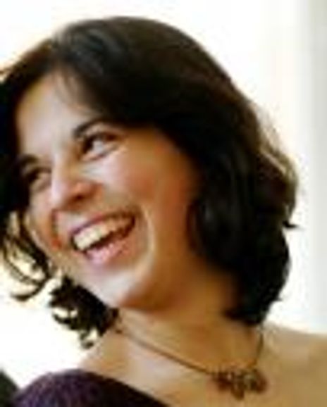 Danya Katok Headshot