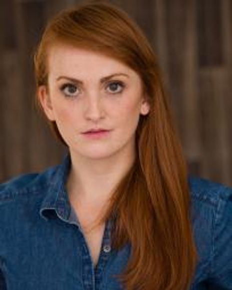 Libby Barnard Headshot